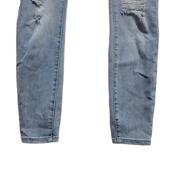 Judy Blue Skinny Fit Medium Wash Distressed Jeans Style # JB82125 Size 27 - Picture 9 of 9